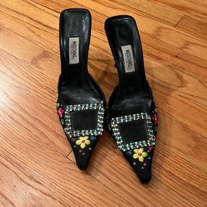 Moschino black with embroidery evening mules